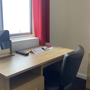 Habitación con 2 Camas Individuales